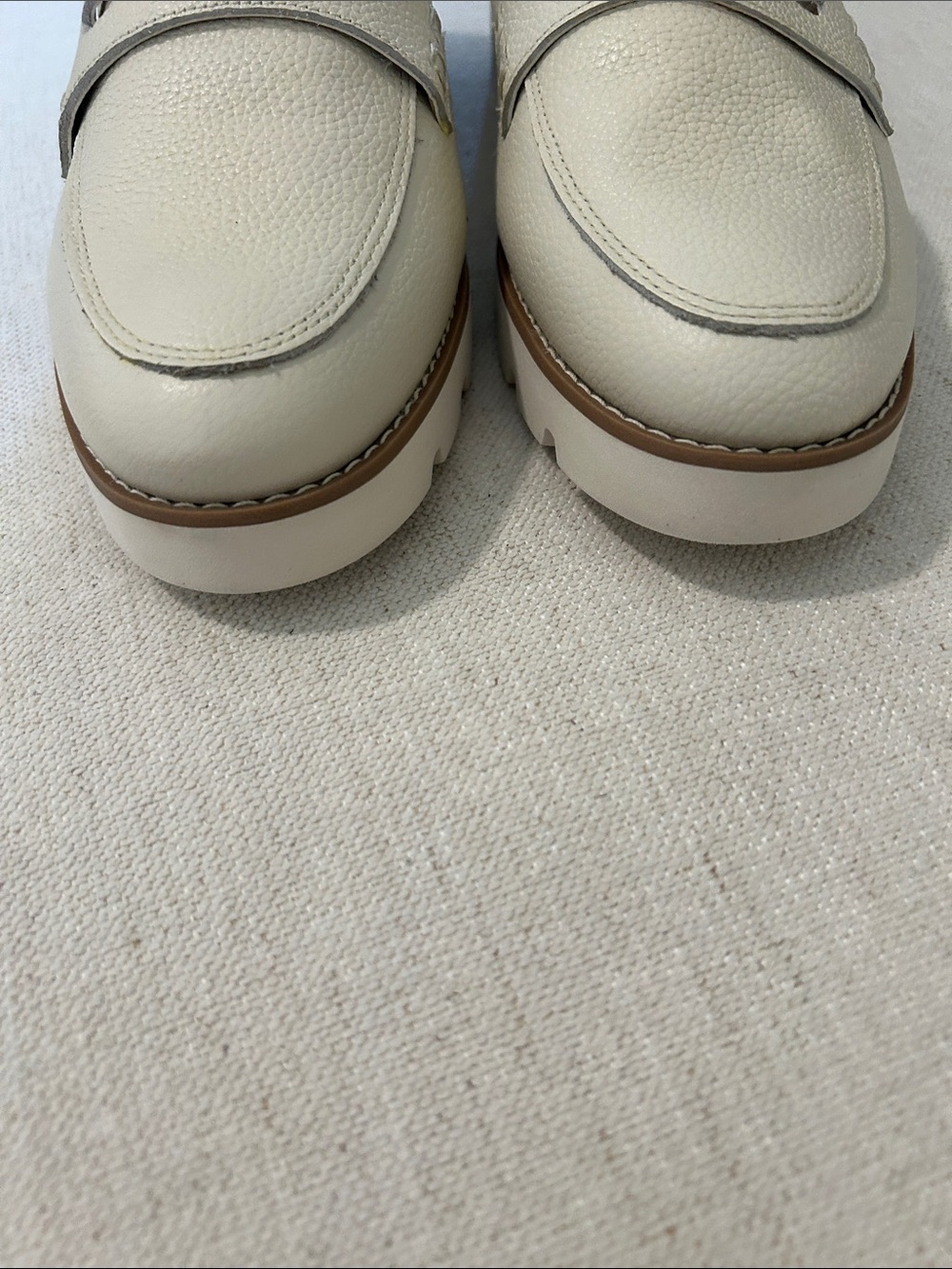 Vionic Women Cheryl II Lug Penny Loafer, Beige, size 11, NEW no tags - Picture 8 of 10